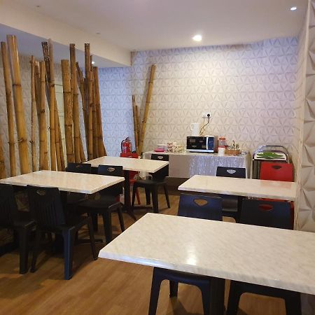 Grandeur Hotel And Spa Malacca Esterno foto