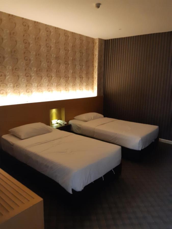 Grandeur Hotel And Spa Malacca Esterno foto