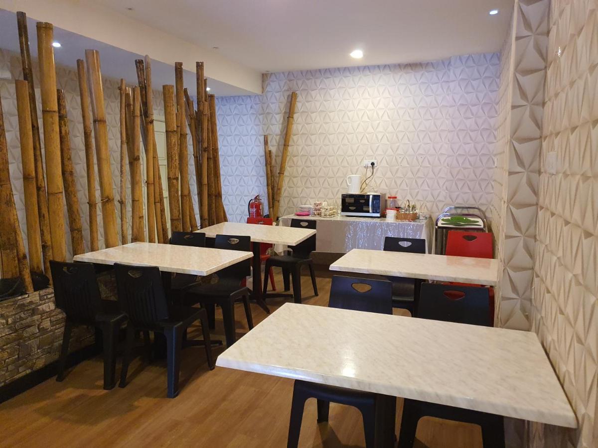 Grandeur Hotel And Spa Malacca Esterno foto